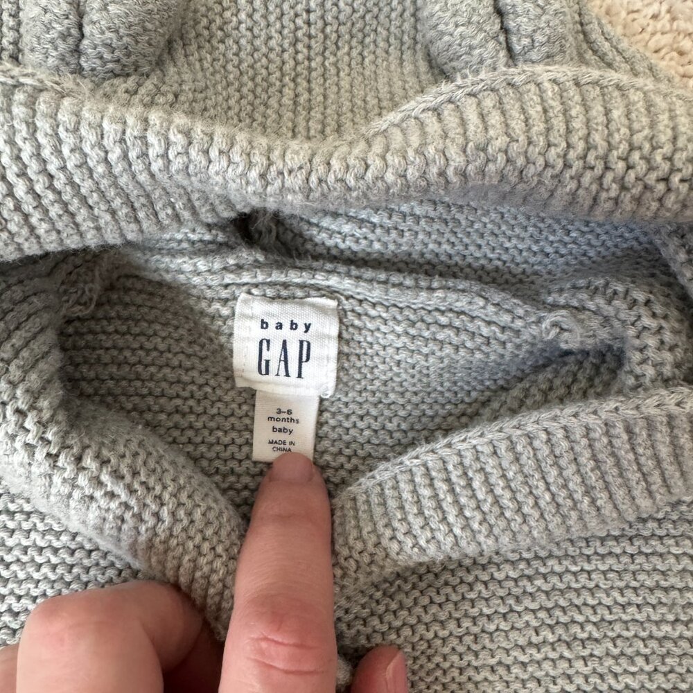 Gap Baby Knit Bear Hooded Sweater | Button Up | 3–6 Months | Grey - Picture 2 of 3